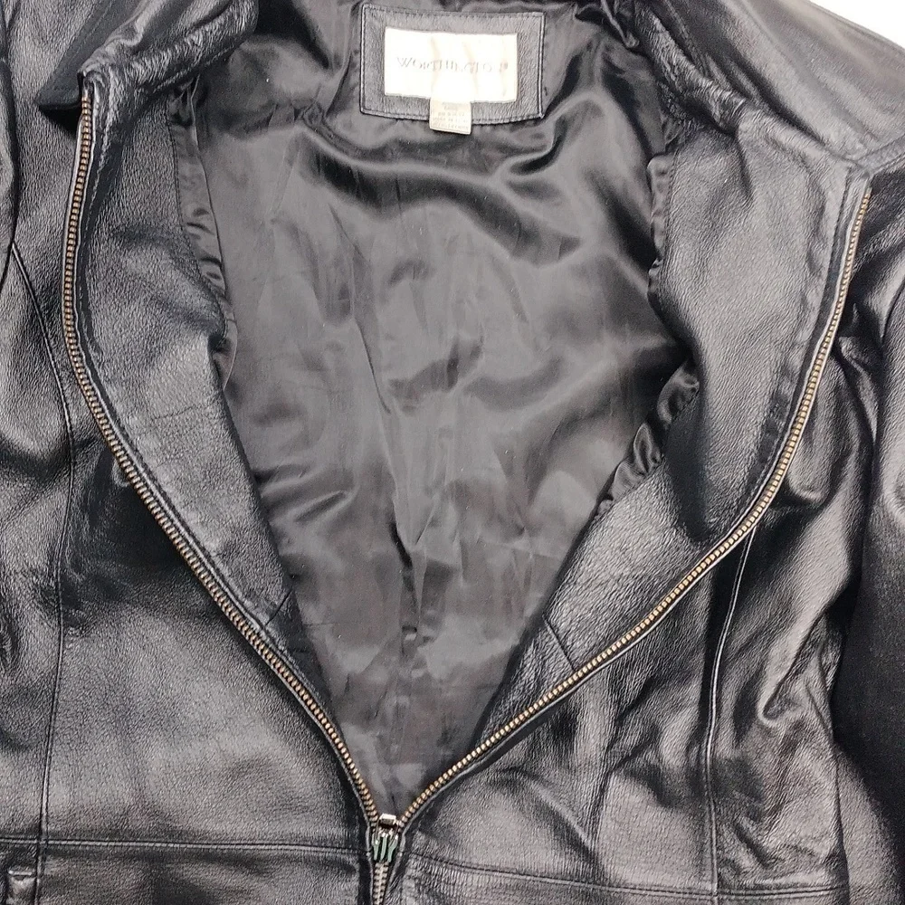Worthington genuine leather women's jacket size small